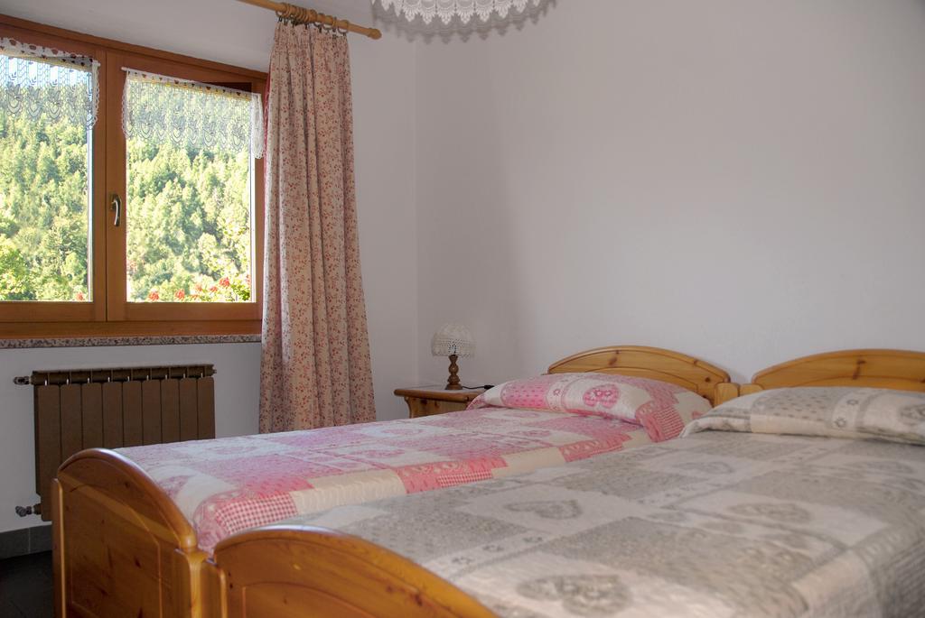 Agriturismo Plan D'Avie Aosta Zimmer foto