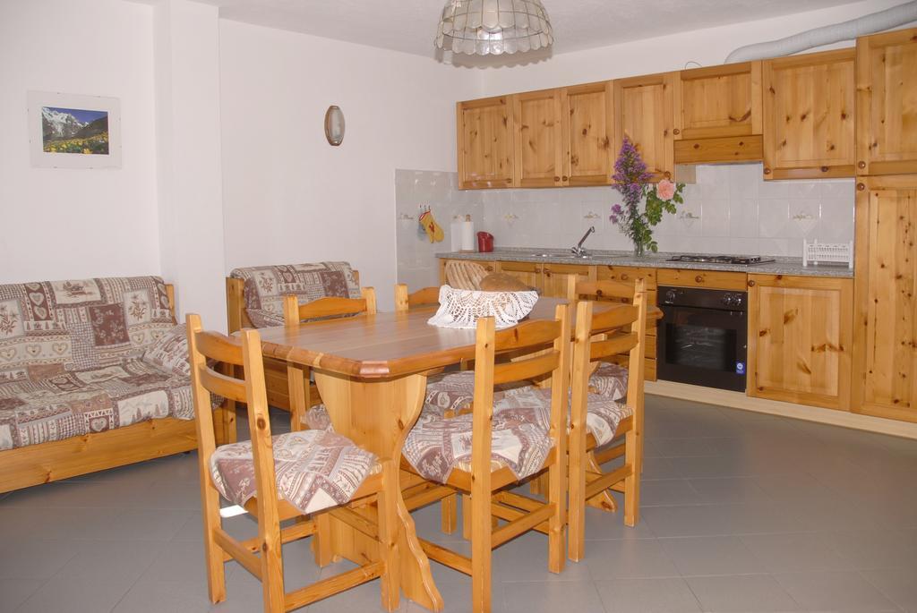 Agriturismo Plan D'Avie Aosta Zimmer foto